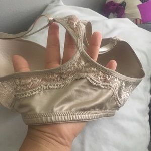 34 D T-shirt bra nude